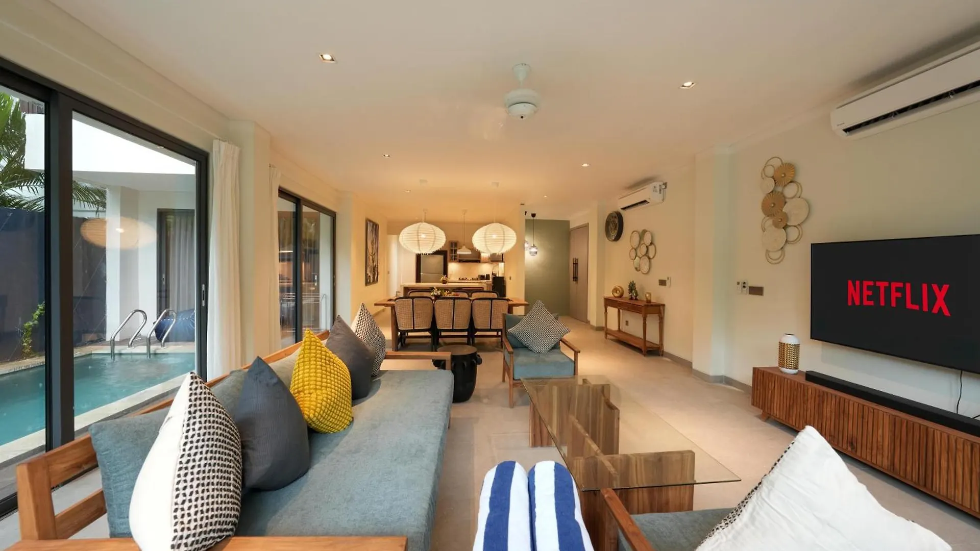 Twin Villas Drupadi 8Br Seminyak 塞米亚克